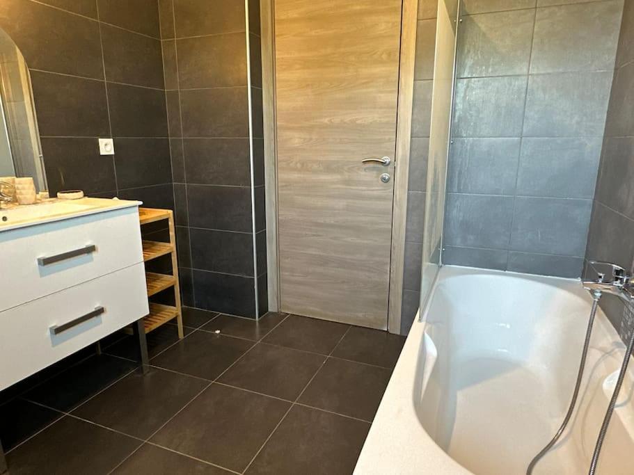 5 Min Des Plages - Appt 2 Chambres A Casa Bella Lucciana  Kültér fotó